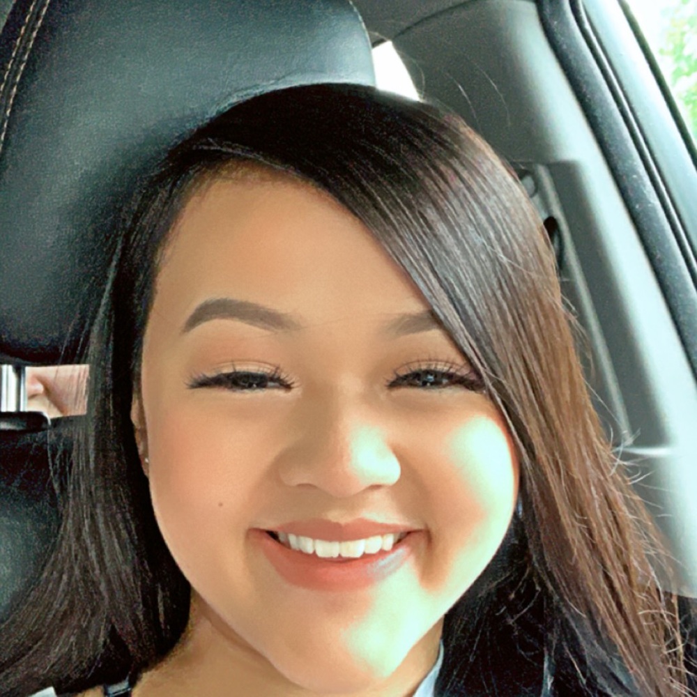 Meet your Posher, Alyssa